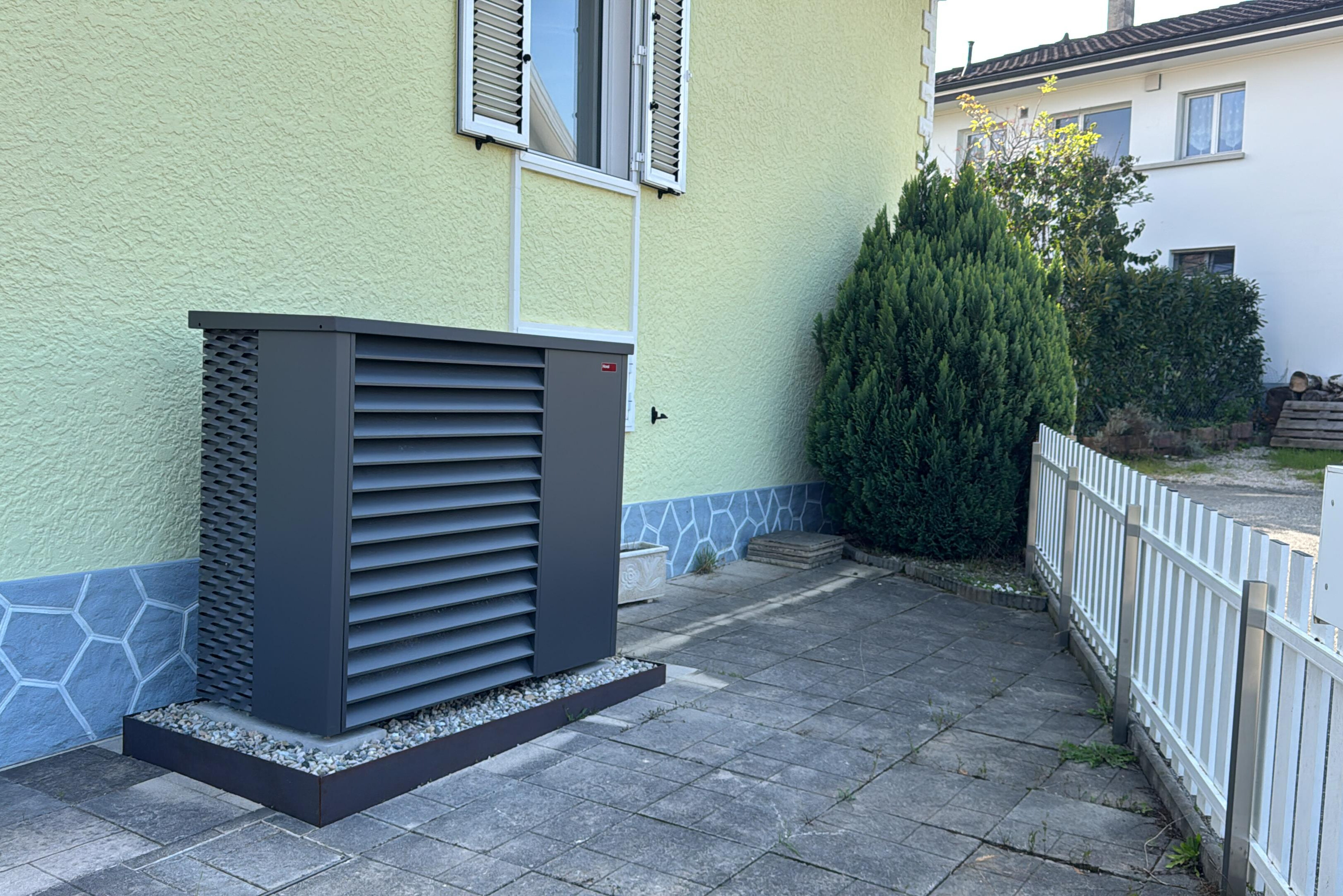 Installation pompe à chaleur à Gland - Littoral Energie